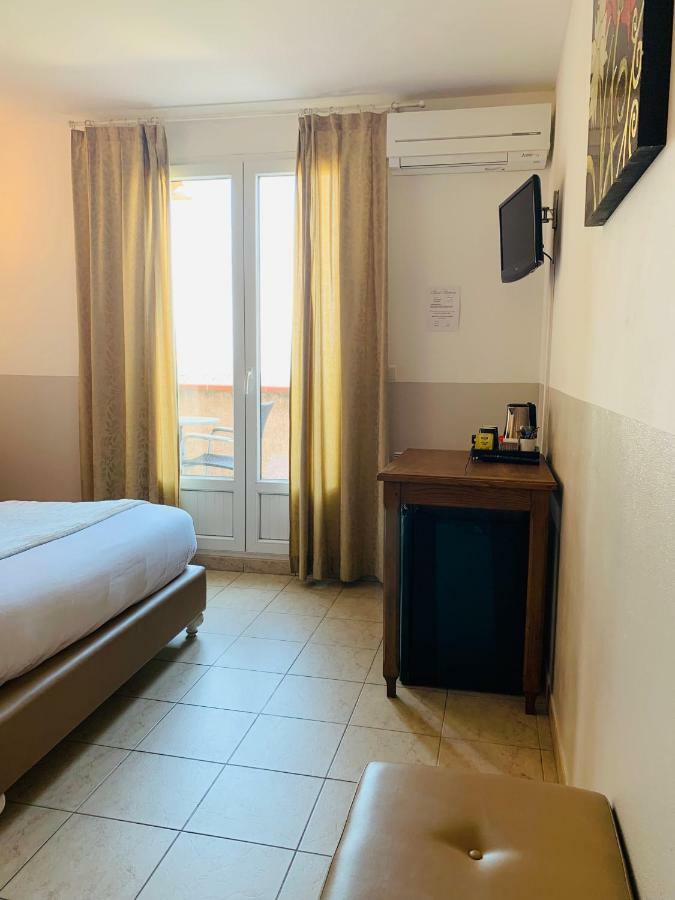 Auberge Sant'Antone Santa-Reparata-di-Balagna Buitenkant foto